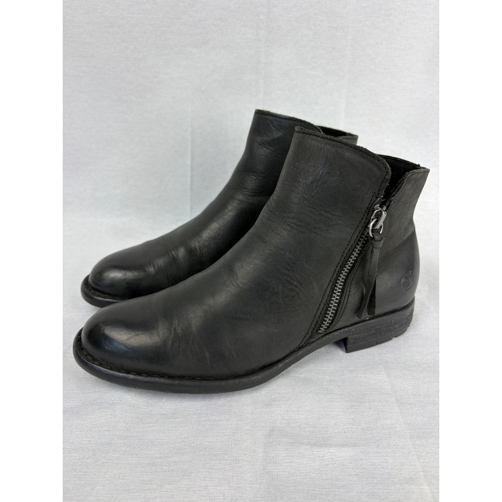 Born Womens Cleo Ankle Bootie Black Leather Size 6.5 Side Zip Low Heel Comfort